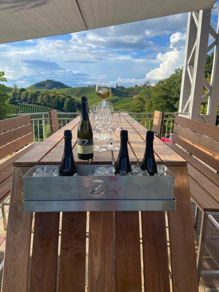Zweytick Gaestezimmer Weingut Ratsch an der Weinstraße エクステリア 写真