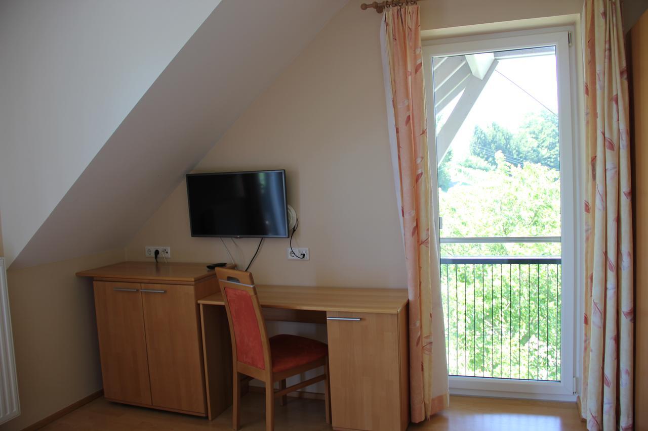 Zweytick Gaestezimmer Weingut Ratsch an der Weinstraße エクステリア 写真